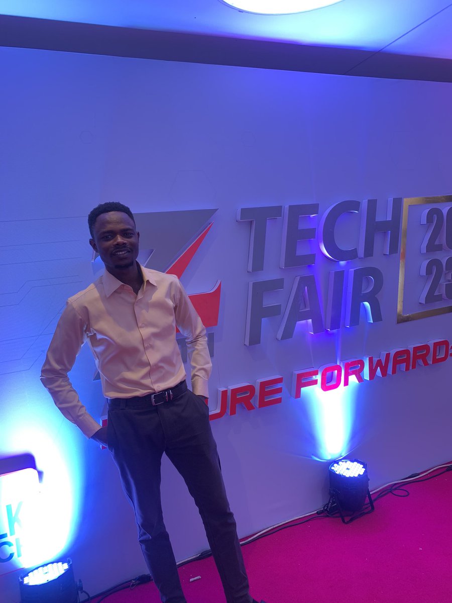 Akym__Tobi's tweet image. Today at the #ZenithTechFair 

We go again tomorrow 

#ZenithTechFairDay
#dataFam