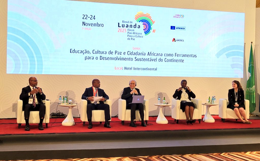 AUC_PAPS's tweet photo. #LuandaBiennale 2023
🟡PANEL2: #Technology& #Education as tools for achieving #GenderEquality
🔸️MODERATOR
@he_belhocine
🔹️SPEAKERS
-Mario Augusto da Silva Oliveira, 🇦🇴Minister
-Regan Durkin, @HWPL_Chicago
-Antonia Sodonon, #UNWomen
-Vincent Tucker, #WilliamTucker1624Society https://t.co/aYsErwfFU5