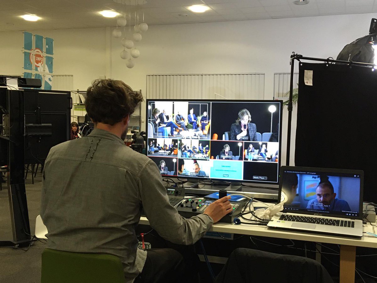 Dans le cadre de la Semaine européenne pour l’emploi des personnes en situation de handicap, l’UA organise ce soir 1 table ronde : Ressources humaines et handicap. Avec des professionnels et des représentants du monde universitaire. A suivre en live 👉🏽 m.youtube.com/watch?v=R1KzVp…