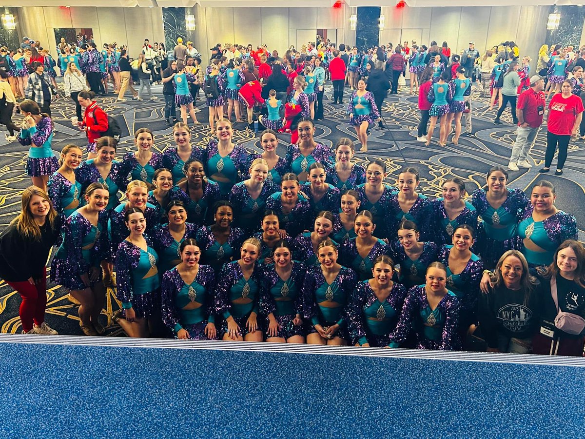 Our talented Northwest High School Cheer and Sidekicks have been hard at work preparing for the 97th Macy’s Thanksgiving Parade in New York! Watch them live on NBC and Peacock tomorrow, November 23, starting at 7:30 am! 
#Flagship #TexansAtWork