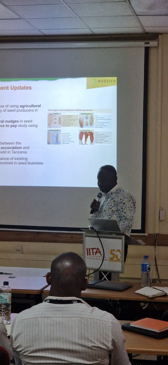 KayondoSirajIsm's tweet photo. Exciting strides in PROSSIVA project showcased at IITA WPW2023! Enormous advancements and progress in root, banana, and tuber crop seed systems highlighted. #PROSSIVA #IITA #CropGenetics #IITAWPW2023 https://t.co/nJpdAB72eg