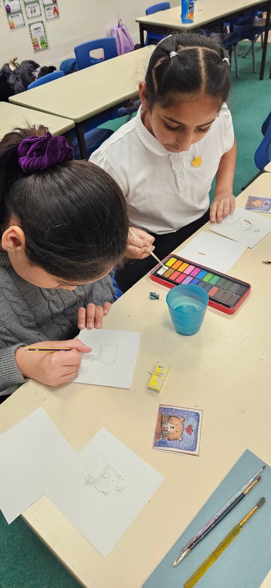jayloumc's tweet photo. Welcome to concentration station! Art Club was soooo peaceful today. I'm excited to see the finished pieces next week-watch this space #enrichment #watercolour #amazingartists @EPSElton https://t.co/LQeiIHqS4I