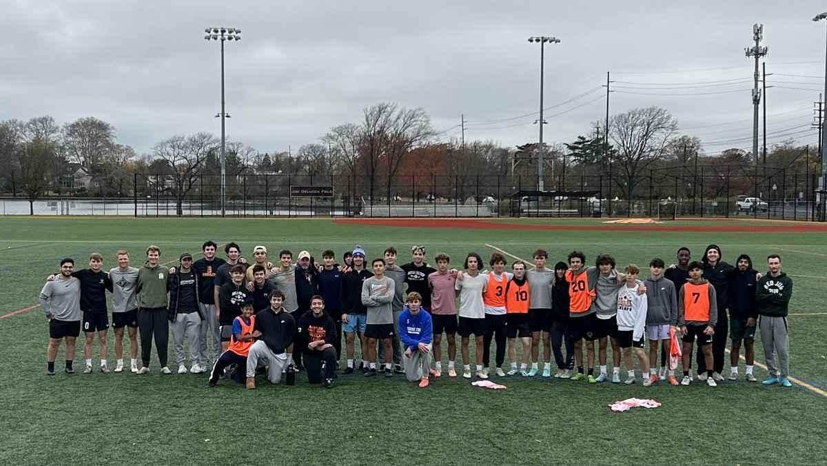mcgovern_dennis's tweet photo. Great to see the boys out for the annual Alumni game. Lots to be thankful for. @babathletics @SuffolkSoccer https://t.co/BWNwawt3YV