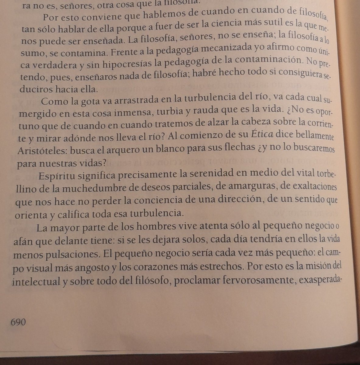 manuelreal31's tweet photo. "La pedagogía de la contaminación"
José Ortega y Gasset, 1917 https://t.co/IDQv2ZL2li