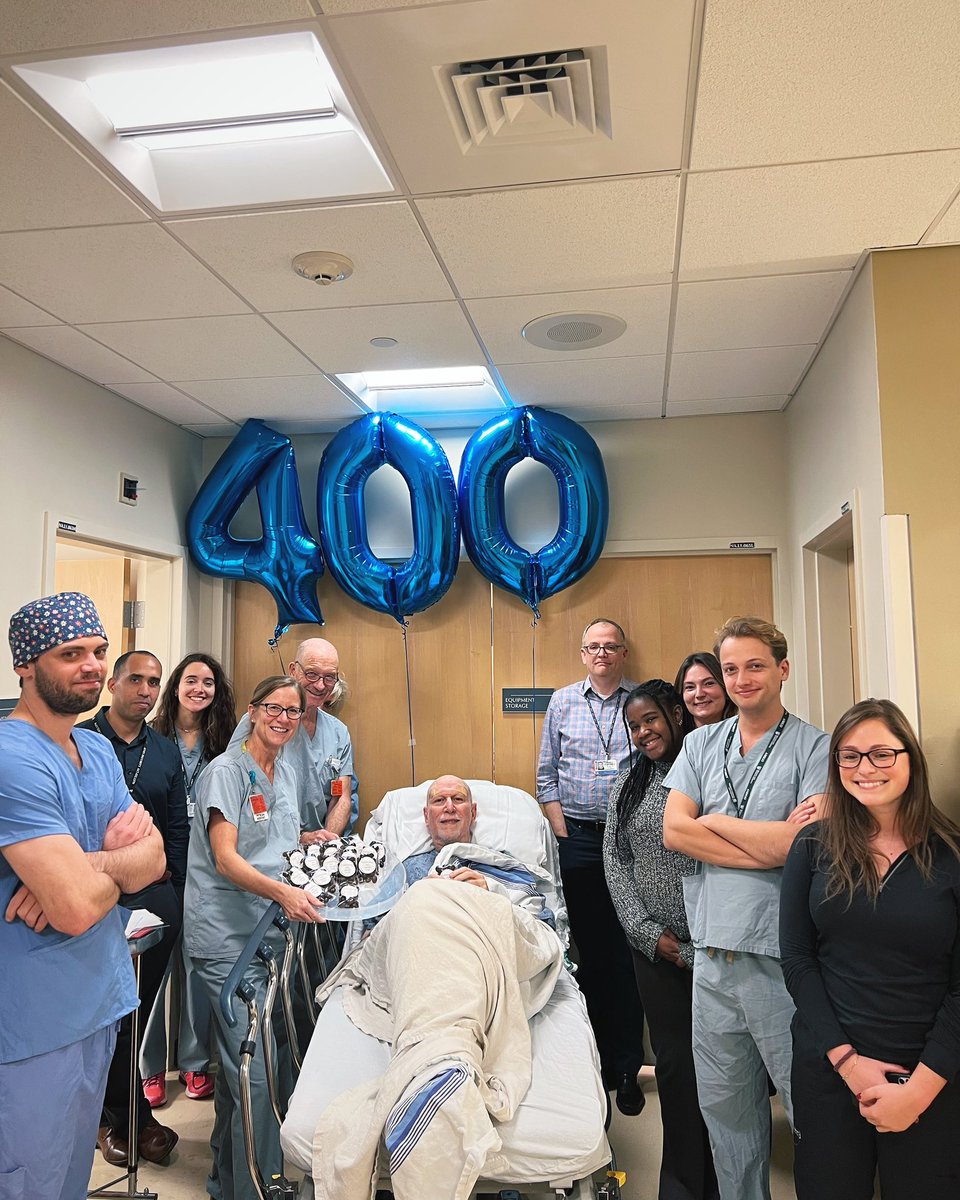 Yesterday, @rees_cosgrove and his team performed their 400th Focused Ultrasound Treatment. Congratulations on this remarkable accomplishment! 

#FocusedUltrasound #FUS #FunctionalNeurosurgery #EssentialTremor #Epilepsy #Insightec