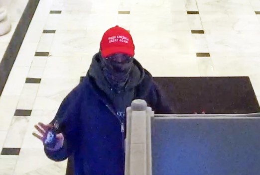 CrypticCalm1's tweet image. "Last week (Mike) Lee retweeted a theory about how this Capitol rioter was really an undercover Federal agent because he's holding a badge...like you do when you're undercover." - Stephen Colbert   

#MikeLee #KevinLyons #Trump #January6Tapes