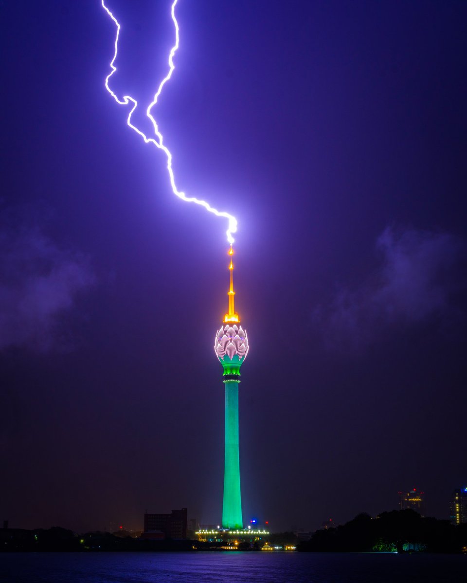 Lightning hits South Asia's tallest tower, "Lotus Tower" in Colombo." 🇱🇰 

Sony A7RV + 24-70mm GMII 📷 

#CameraLK #SonyAlpha