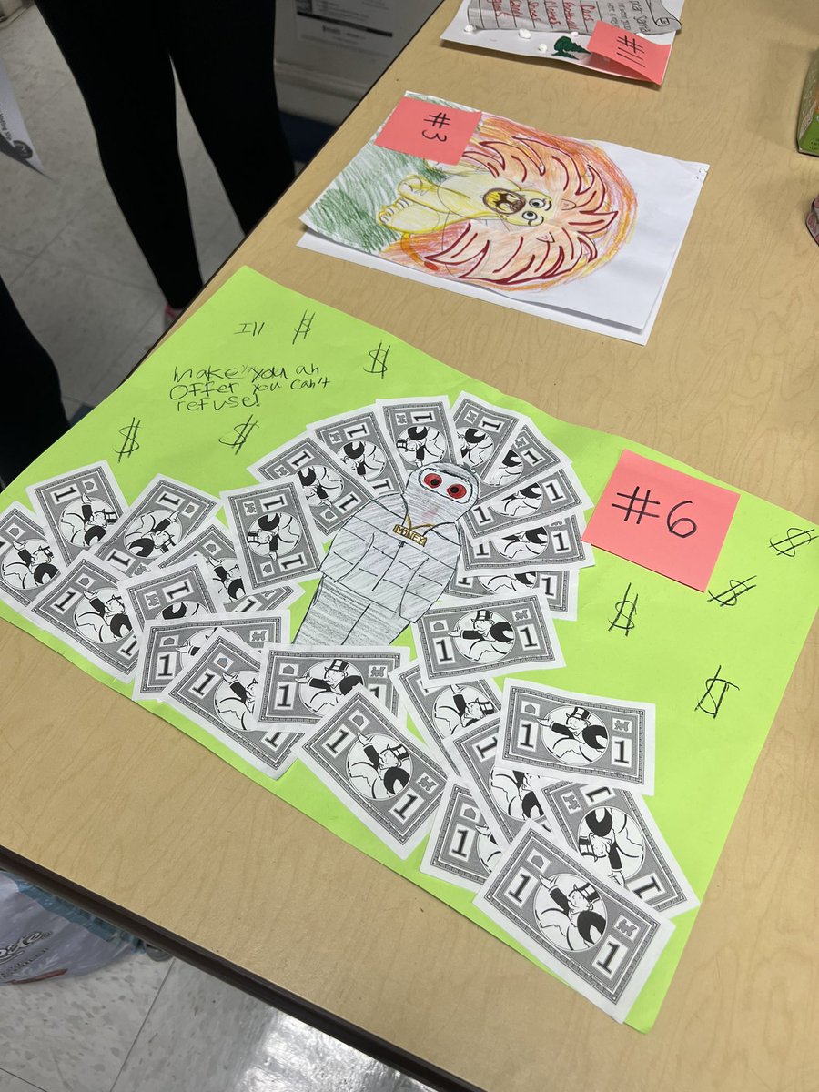 FifthGradeCWC's tweet image. Don’t eat me for Thanksgiving! I’m not a Turkey; I’m a …….