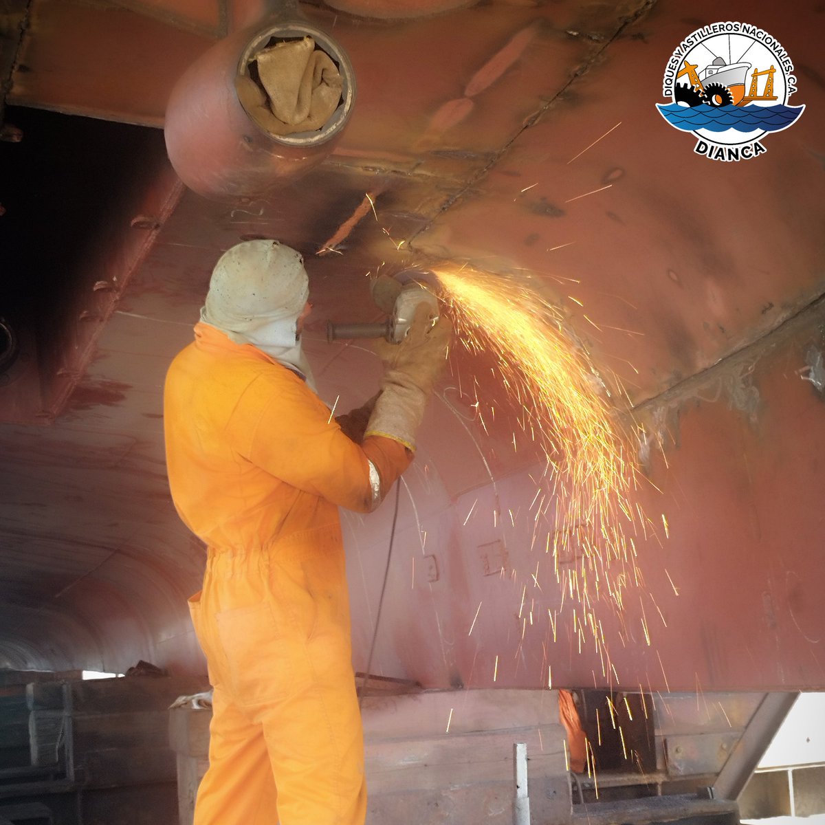 ⚓ #22Nov #EnFOTOS ⚓ En DIANCA seguimos progresando en los proyectos de mantenimiento y reparación a medios navales que actualmente se encuentran en nuestra empresa, como lo son la motonave 'Melina' (Fotos: 1-2) y el patrullero de combate AB 'Federación' (PC-12) (Fotos: 3-4).