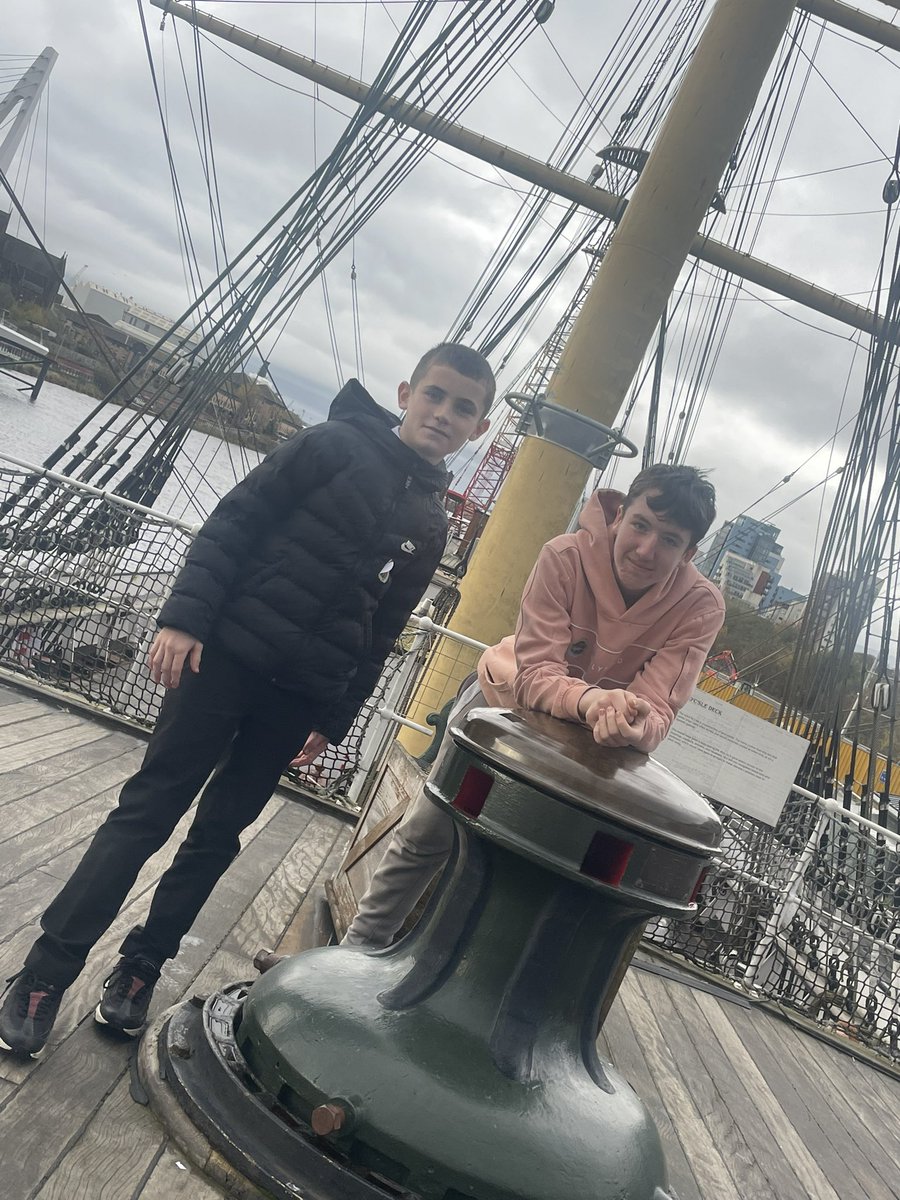 FlexiRenfrew tweet media