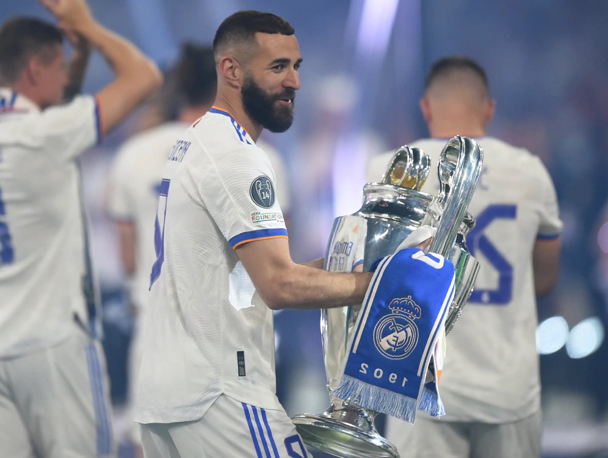 TFoot__'s tweet photo. La Ldc 2022 ou la Coupe du Monde 2022… Qui a le plus porté son équipe dans ces 2 exploits phénoménaux.

🔁 RT pour Karim Benzema
❤️ Like pour Lionel Messi https://t.co/QCoq7Jl8gF