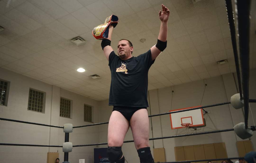 Haven't posted in a while, been winning titles. But now the pizza is back baby