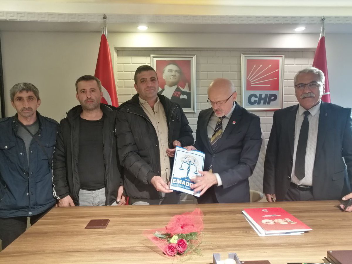 EmadDernegi's tweet photo. Bugün Cumhuriyet Halk Partisi Samsun il başkanı sayın Mehmet Özdağ beyefendi’ye dosyamızı teslim ettik.

Kendilerine nazik kabulleri için teşekkürlerimizi sunuyoruz.

@mozdag55

@herkesicinCHP 
@eczozgurozel 
@alimahir
@av_burcu03
@veliagbaba
@fethigurer
@ayhanbarut01

@Akparti 
@isikhanvedat 
@csgbakanligi 
@iletisim

#2000LereKademeHaktır