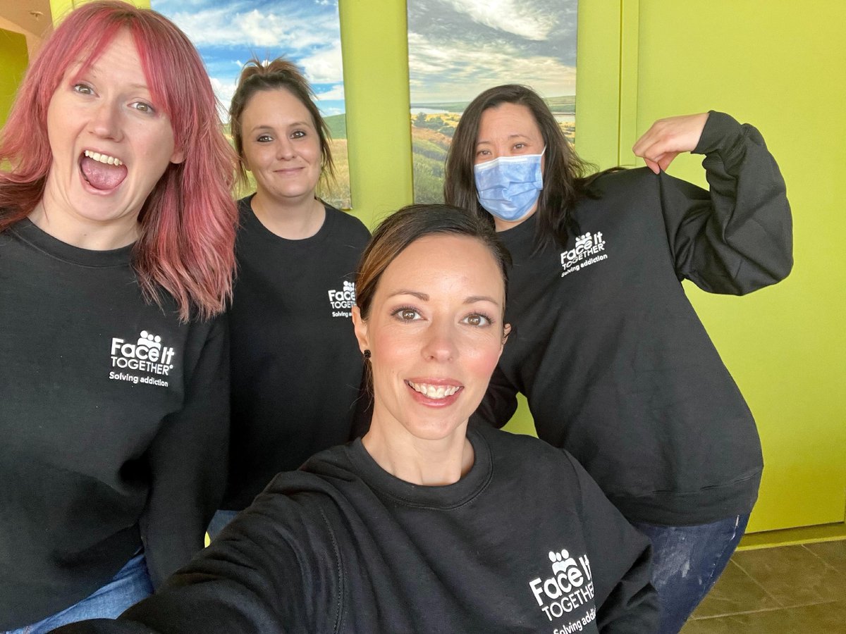 wefaceit2gether's tweet image. Check out our apparel store! Show your support for our work and let others know you&apos;re dedicated to #solvingaddiction here: bit.ly/3ODknkE