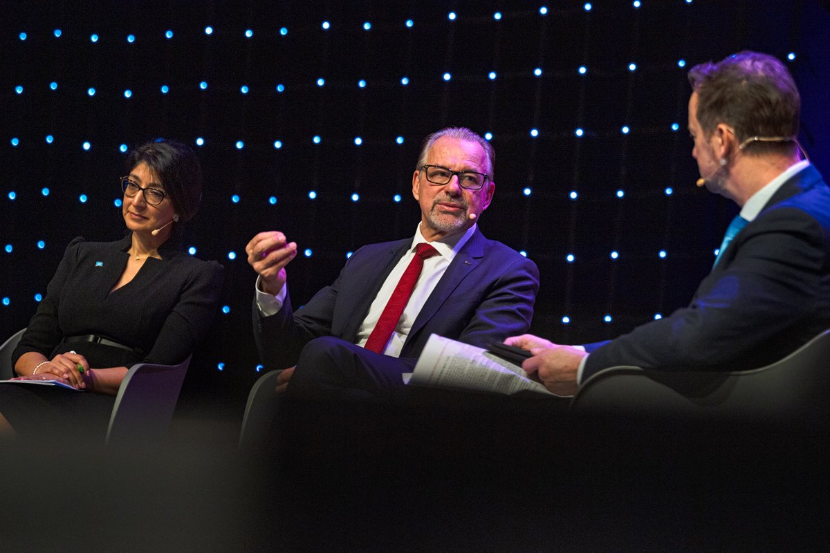 Josef Aschbacher tweet media