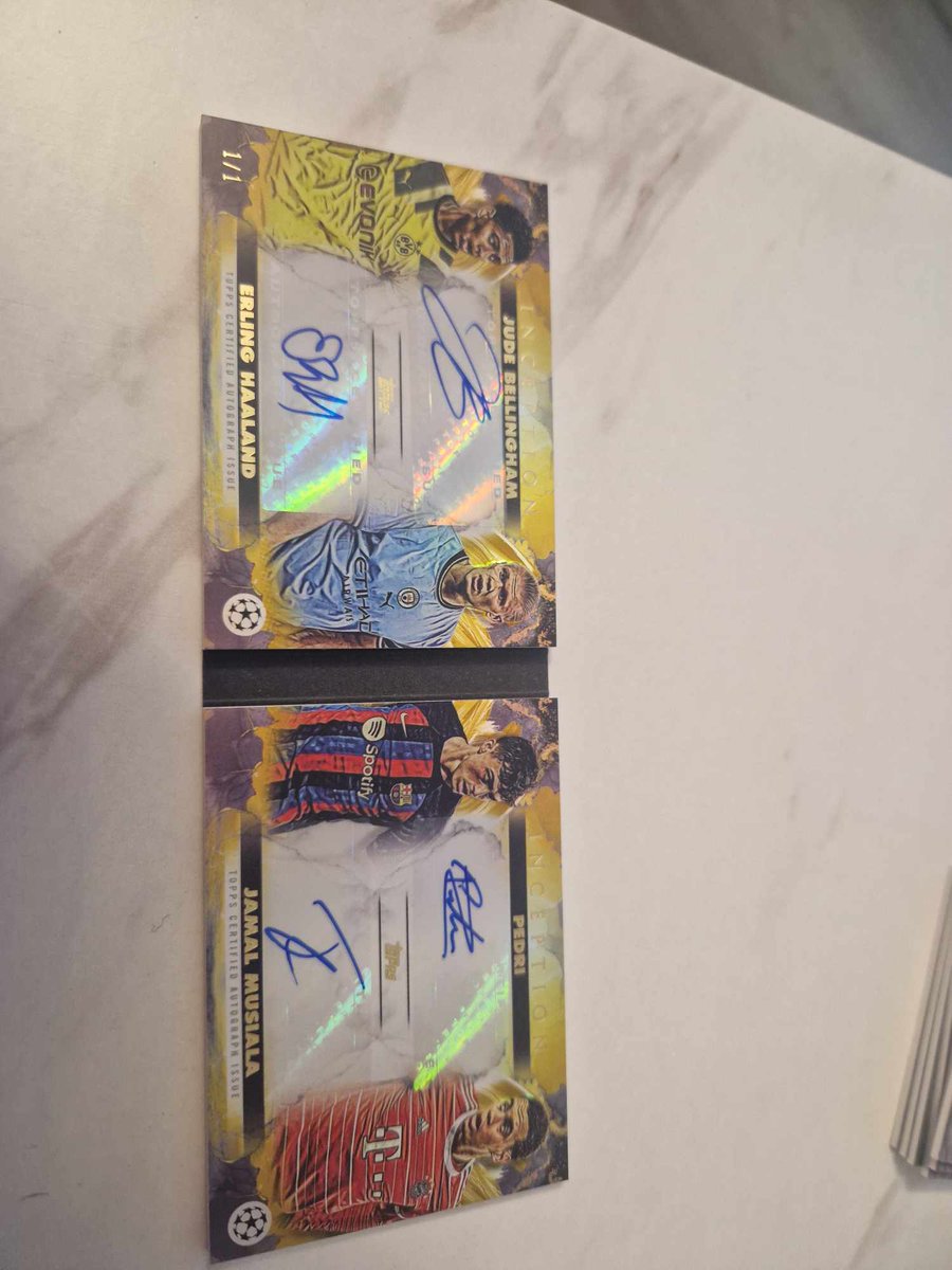 Another 1 of 1 😄  #TheHobby #haaland #belingham #pedri #musiala #Topps #Inception #ttfbreaks #tradingcards #toppsbreaks #paninisoccer #footballcards #scoccercards #panini #Topps #castro1021 #castrocollects