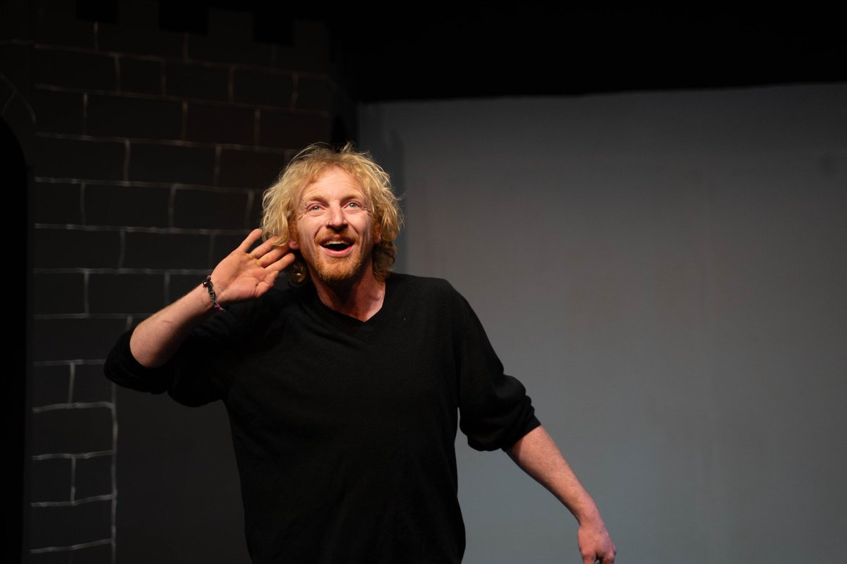 WharfTheatreDev's tweet image. ✨ Were almost there! First night of Jack and the Beanstalk is next Friday with only 13 tickets left in total

Here are a couple of shots from rehearsal. If you want to see the panto you'll need to get your tickets in a hurry! 

Wharftheatre.co.uk/show or Devizes Hub for tickets