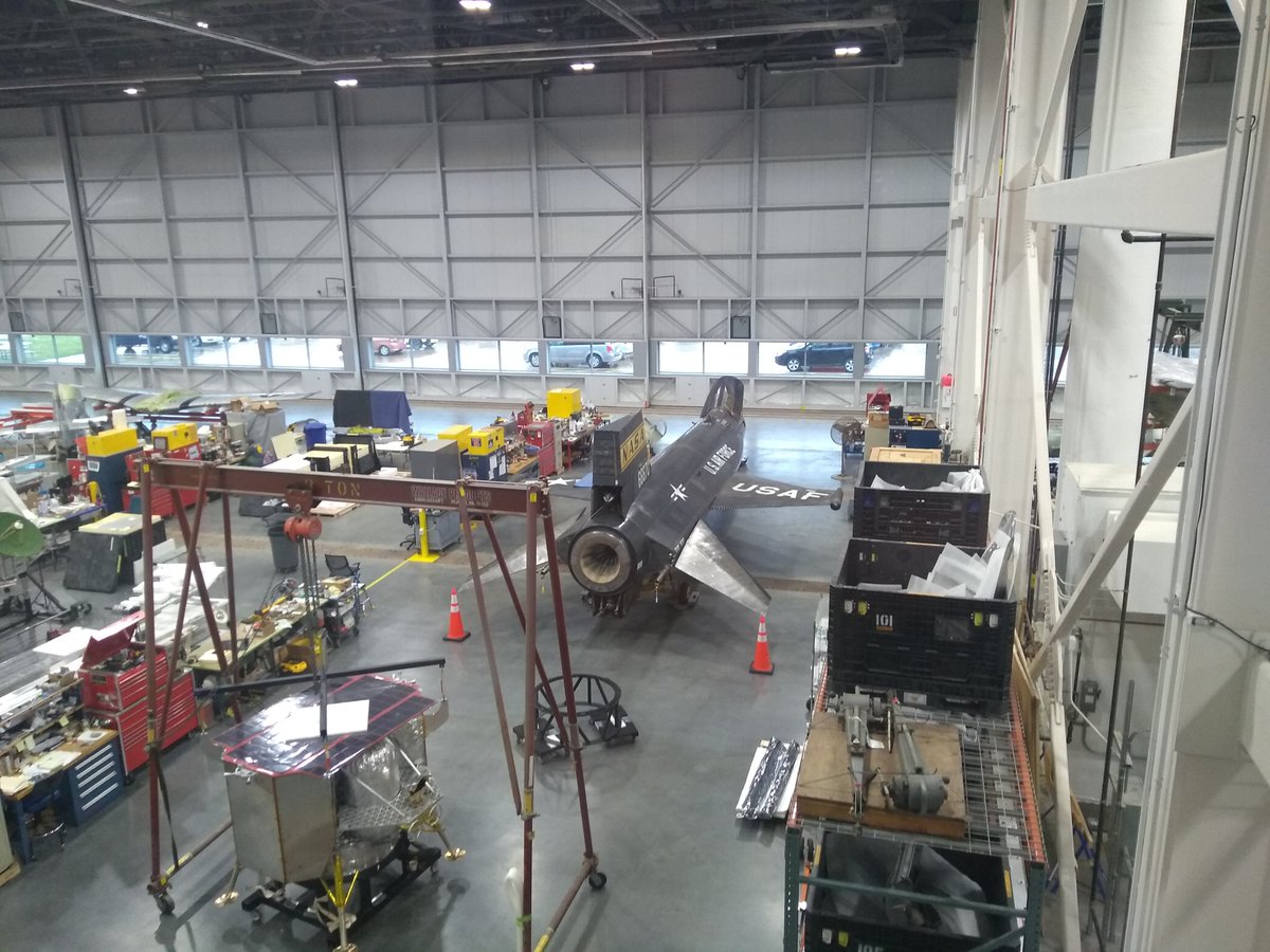 markjabbal's tweet photo. One more Udvar-Hazy Center post, this one of the restoration hangar with an X-15 rocket-powered aircraft #avgeek https://t.co/wgnyUZ2ygu