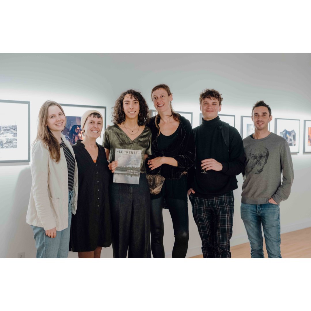 Merci pour votre présence nombreuse et chaleureuse Votre présence a donné un sens concret à notre engagement envers un journalisme rigoureux, inclusif et enrichissant. Un grand merci à la Maison de la culture Notre-Dame-de-Grâce et à la FPJQ pour l’accueil et la confiance.