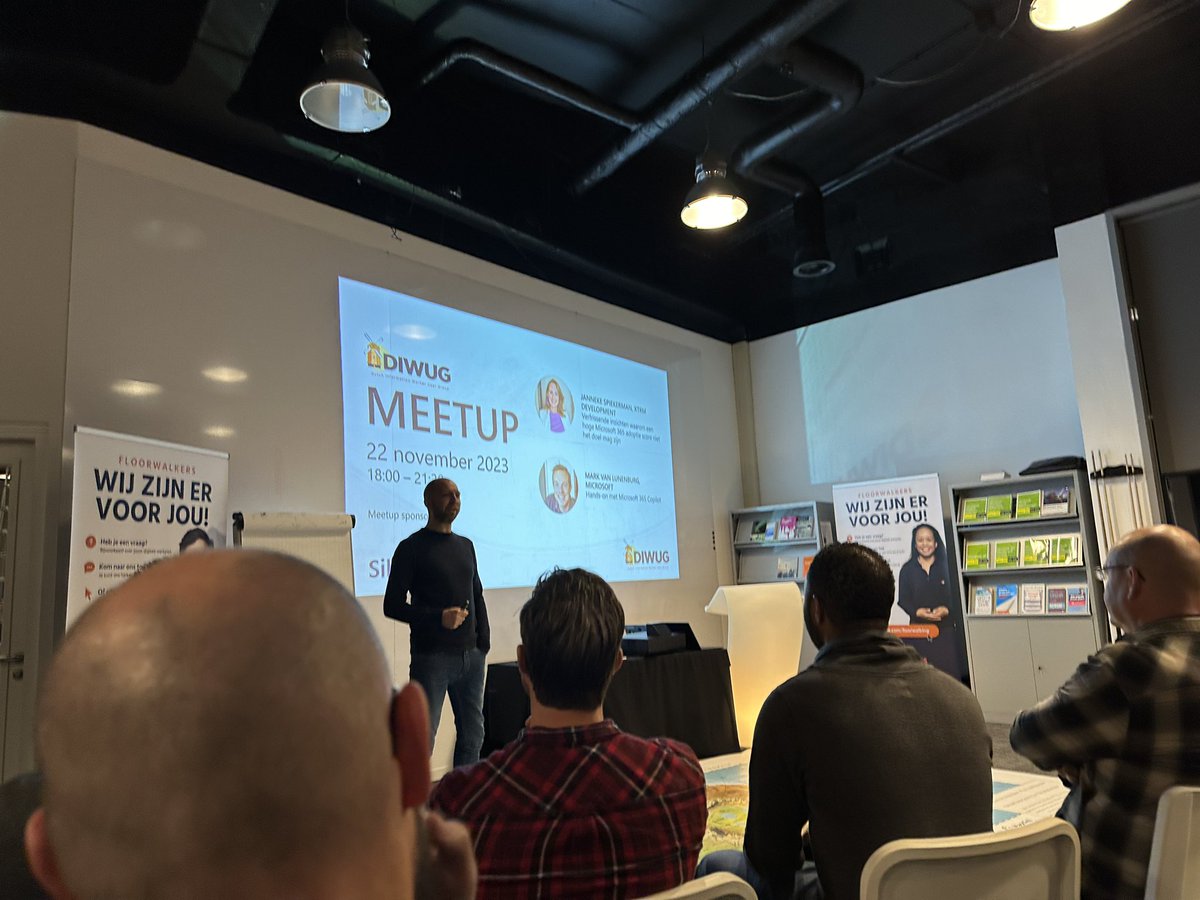 marcelcroonen's tweet photo. Leuke avond gehad bij de @diwugnl met  sessies over adoptionscore door @Spiekervrouw en Copilot door @markvlunenburg https://t.co/4TixQVpGDN