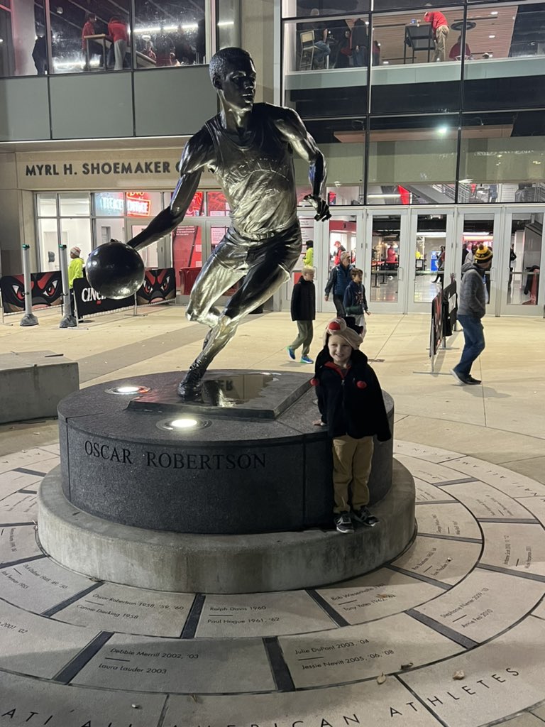 Dale5UC's tweet photo. Ready to see Aziz! #Bearcats https://t.co/A28tQBTHlB