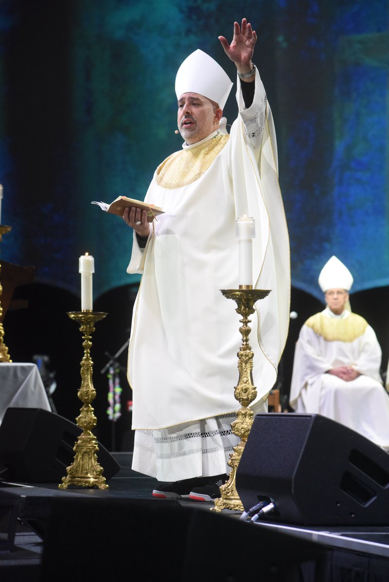 In this week's <a href="/criteriononline/">The Criterion</a>: Bishop Joseph Espaillat (<a href="/BronxBishop_je/">Most Rev. Joseph A. Espaillat</a>) of <a href="/NY_Arch/">Archdiocese of New York</a> exhorts 12,000 youths at closing Mass of National Catholic Youth Conference in Indy to choose 'joy over fear' archindy.org/criterion/loca…