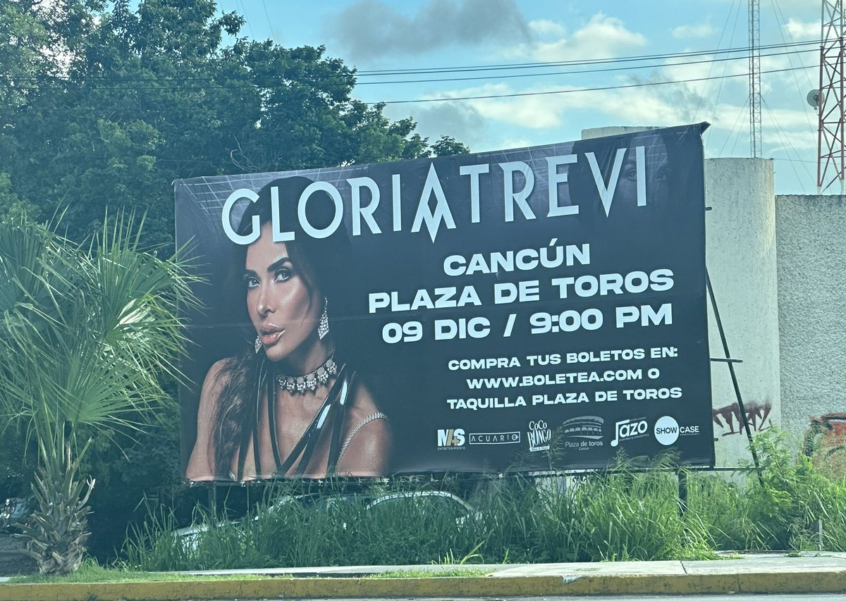 Estrella_Manu's tweet photo. @GloriaTrevi contando los días 😍🥰♥️ https://t.co/4wBiZBOQMP