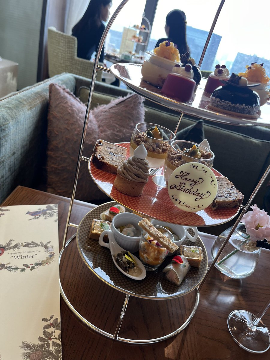 久しぶりの浮上です🙇‍♀️
元気してます✌️✨

この間食べに行ったマンダリンの
アフヌンが美味しかった🥹✨