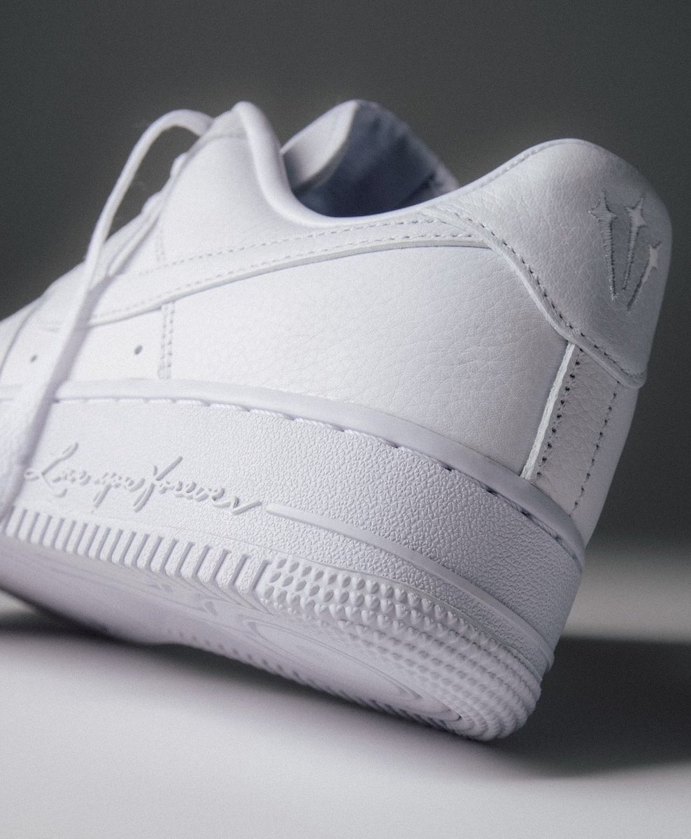 snkr_twitr's tweet photo. LIVE in 1 hour
NOCTA x Nike Air Force 1 'Love You Forever' 

Men https://t.co/SGPbniDUYT

GS https://t.co/RR8gIX11eu

PS https://t.co/DxdX3LXUSX https://t.co/AyqqiUZB2s