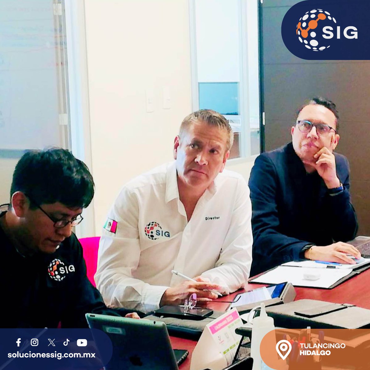 solucionessigmx's tweet image. La actualización del #AtlasDeRiesgos de #TulancingoHidalgo comienza a ser una realidad. El equipo de especialistas de Soluciones #SIG junto a su Director General, presentaron el plan de trabajo a los funcionarios de la Secretaría de Obras Públicas y #DesarrolloUrbano. 🇲🇽 ⬇️