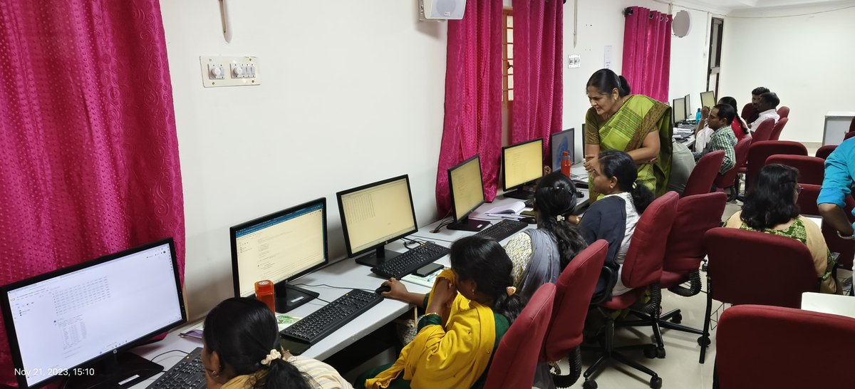 PSIT_TNAU's tweet photo. TWT#34 PS&amp;IT, AEC&amp;RI, TNAU Coimbatore - AICTE ATAL FDP on Data Science in Agriculture - Day #2 - 21 Nov 2023- Session 4 - Machine Learning using Python - Dr Kalpana #DataScience #MachineLearning @Dean_AECRI_Cbe @AICTE_INDIA https://t.co/DNEKxhbz7R
