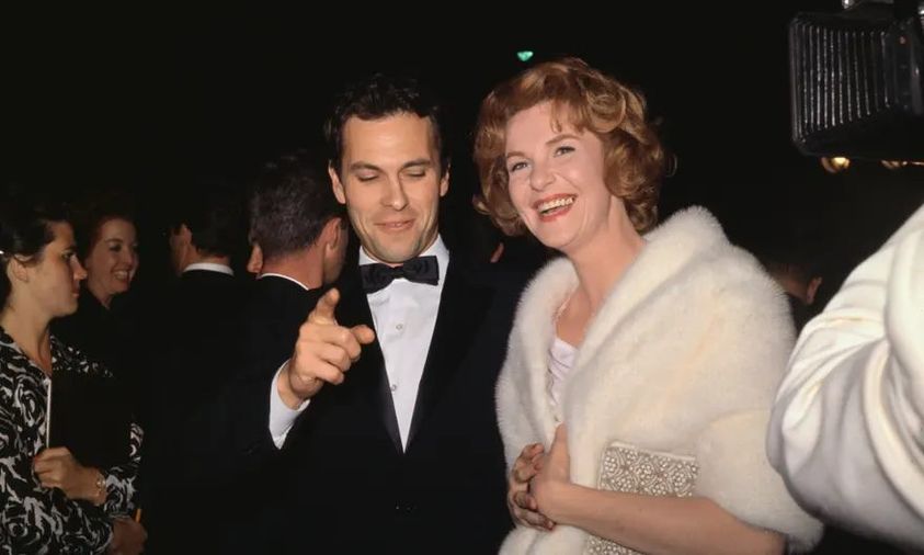 Rip Torn and Geraldine Page arrive at the Academy Awards on 9 April 1962, where Page was nominated for the best actress award for her performance in 'Sweet Bird of Youth'. The couple married the following year. 📣📽️🎬 #BehindTheScenes #FilmTwitter #TCMParty #BOTD #GeraldinePage