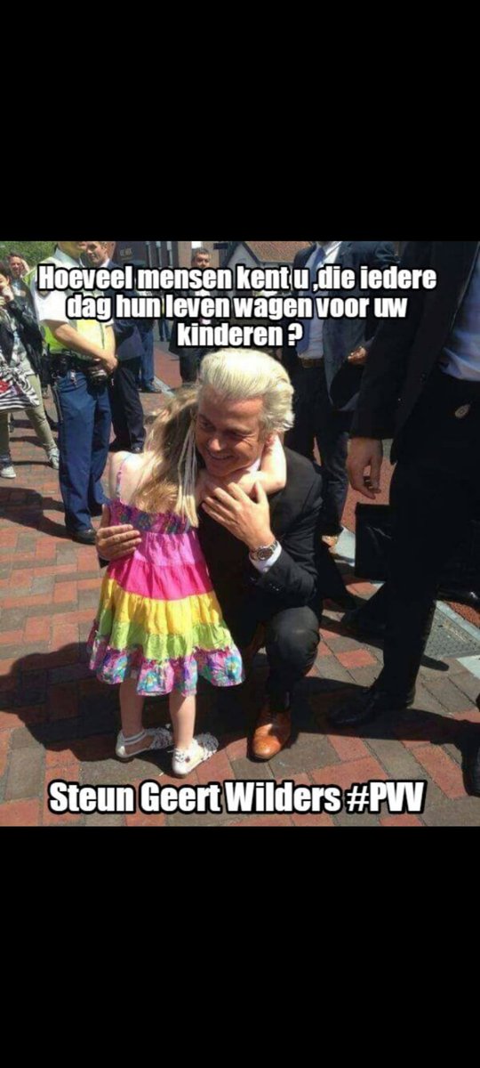 MeijertjeTanja's tweet image. 15 minuten… @PVVZaanstad 
Mocht je nog kunnen stemmen, GA! 

U wilt Timmermans toch niet op de tafel zien dansen … 

Stem voor Nederland , #StemPVV #PVVdegrootste #PVVOP1 

En laat onze lieve @geertwilderspvv op de tafel dansen … 

Go Geert!!