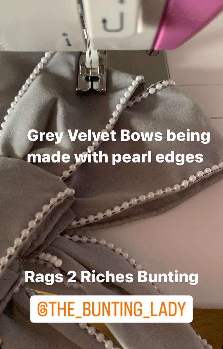 ItsKnightGirl's tweet photo. Grey Velvet bows with pearl edges being made today at Rags 2 Riches Bunting #velvet #bows #greybows #crushedvelvet #thebuntinglady #rags2richesbunting #velvetbow https://t.co/VpiBKFHlLf
