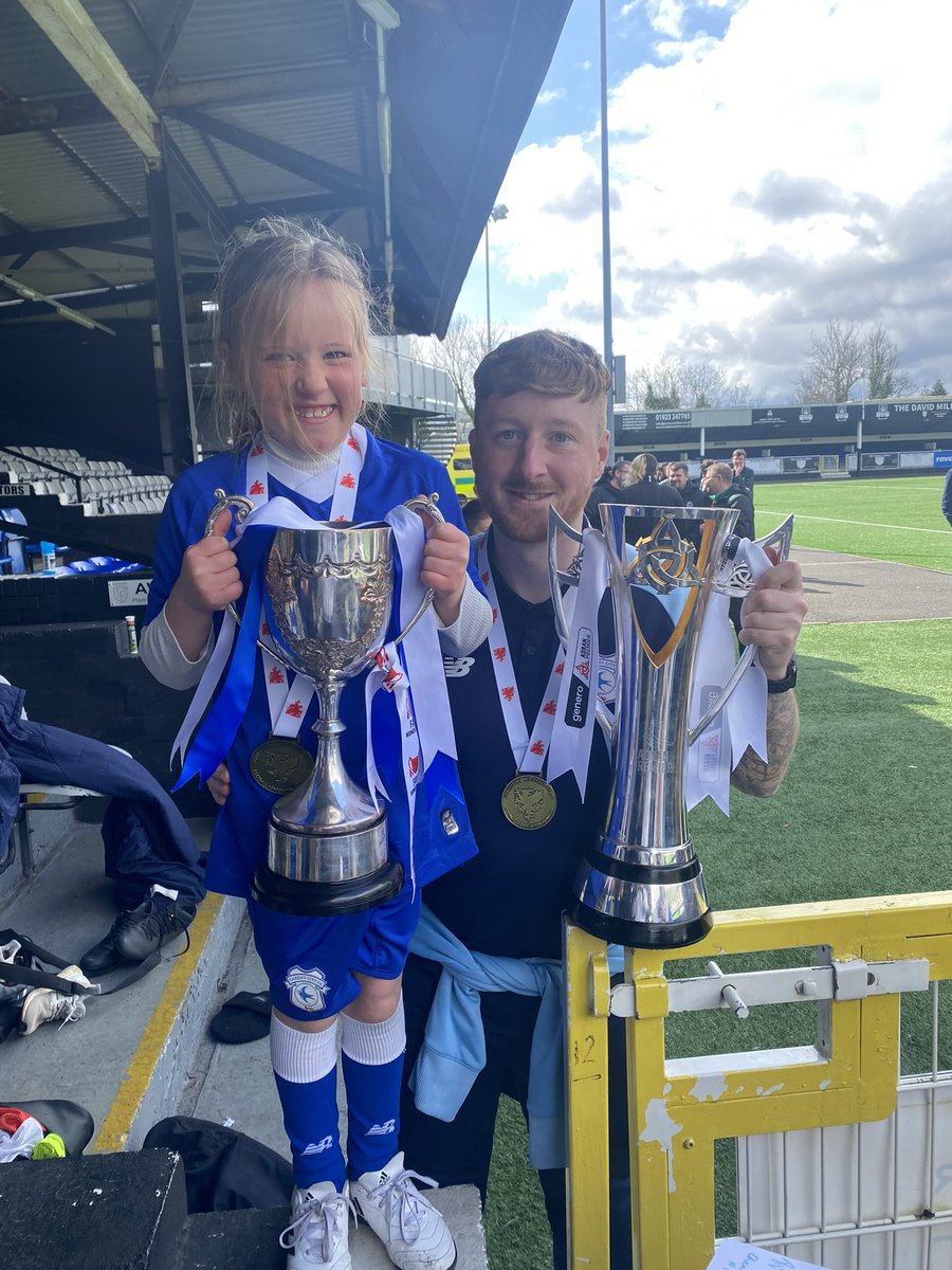 Jamie Anderson🐦🏴 tweet media