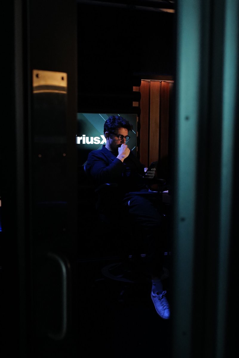 lifewithjm's tweet image. A sneak peek inside the @SIRIUSXM studio 👀 You can call in now! 844-2CALLJM