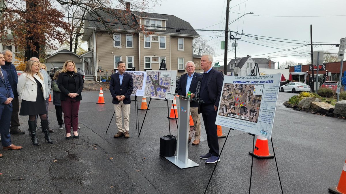 CTDOTOfficial's tweet photo. @GovNedLamont Norwalk will be using these funds to reconfigure the Stevens St. at Magnolia St. and Stuart Ave. at Stevens St. intersections, add new sidewalks, crosswalks, and lighting in the Hospital Hill neighborhood. For more info on the #CCGP program, visit https://t.co/J9klVzEzn9. https://t.co/no1IkPdjyb