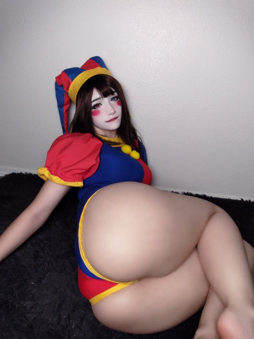 Say &quot;yes&quot; if I can send you anime nudys https://t.co/ZjXFKTrWkh