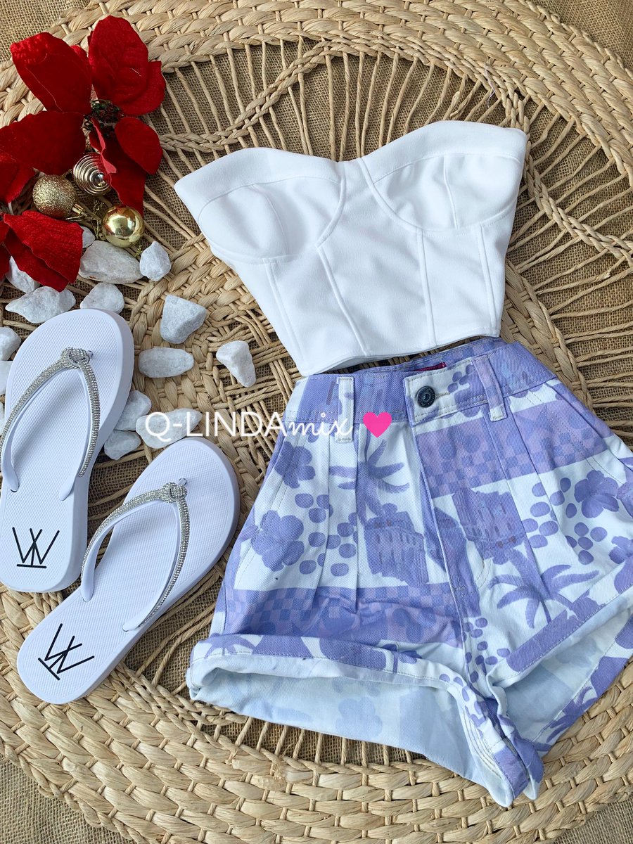 Esse shortinho...🥹