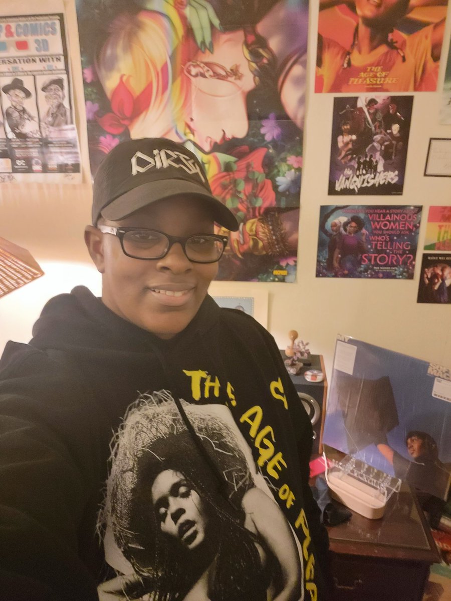 beyondbinary91's tweet photo. Dirty Computer x The Age of Pleasure #Tourmerch #JanelleMonae #Jane57821 #TheAgeofPleasure #DirtyComputer https://t.co/eUIwsENIqd