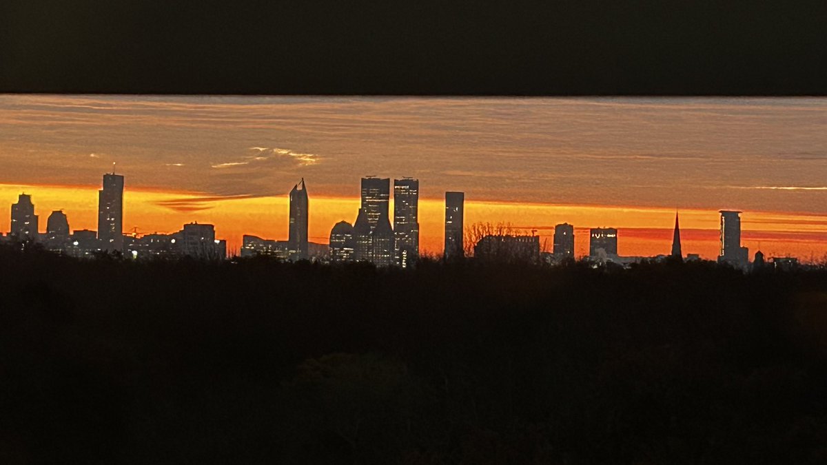 A great start of an exciting #electionday in the Netherlands. Whatever the Dutch people decide, it will fortunately be a balanced result, as the Netherlands is a coalition country with several parties in government.