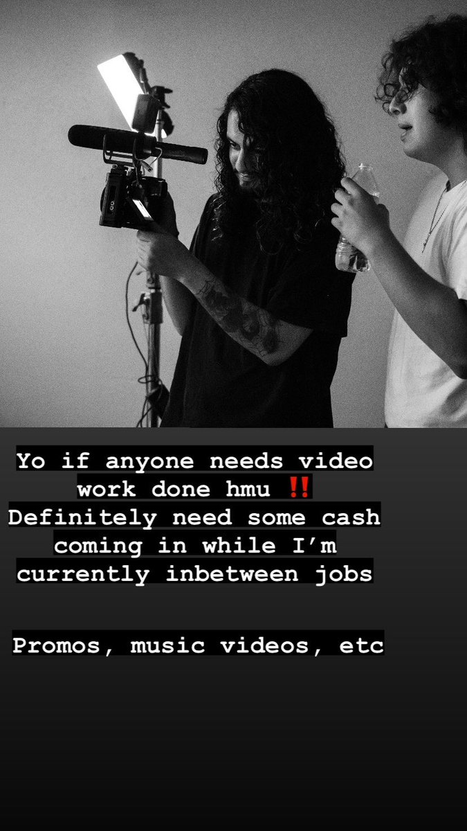 chris(topher) tweet media