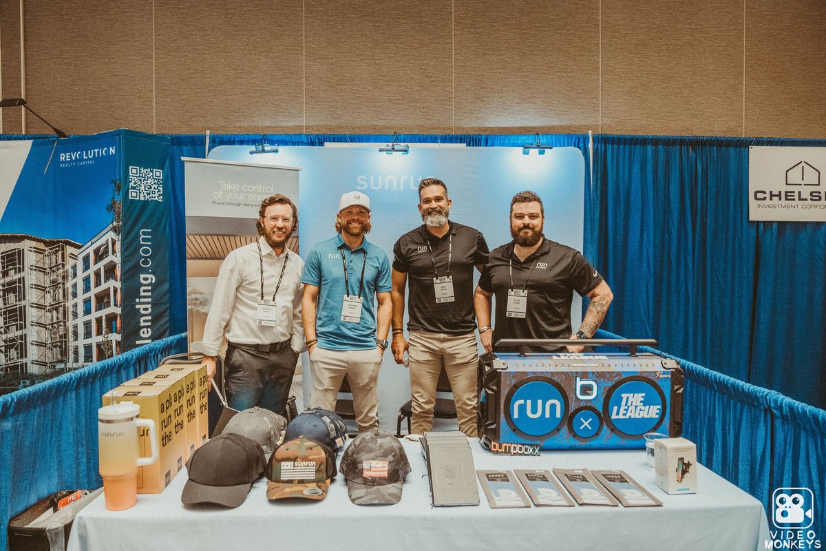 We had an absolute blast at the Building Industry Show! 🏗️ Thanks to the incredible team and attendees who made it a showstopper. 🙌

🙌🏽 <a href="/BIASanDiego/">BIA San Diego</a>