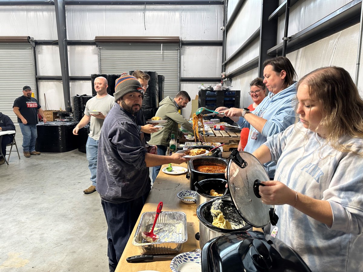 Pigs Unlimited tweet media