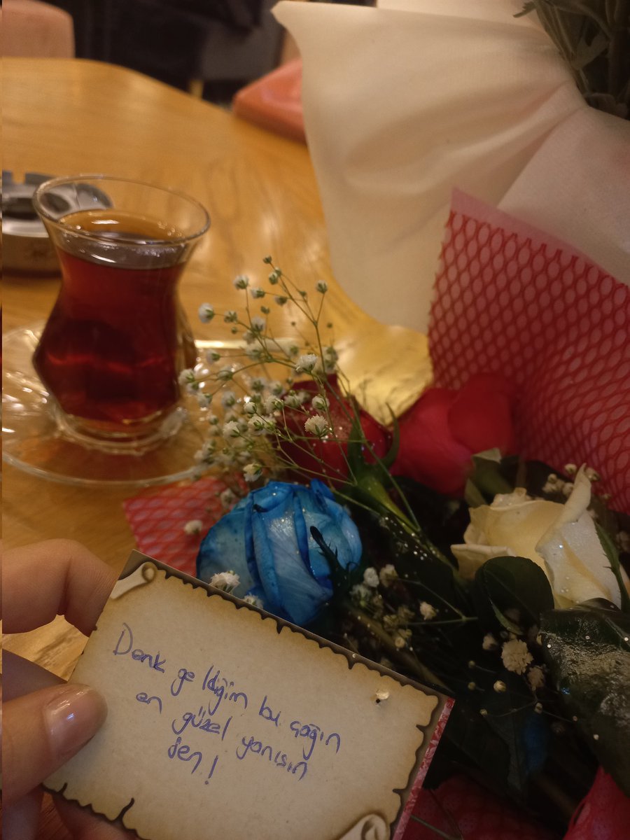 Eda_y5's tweet photo. Bugün böyle bir şeyler oldu 🤍 https://t.co/giN1axK0uP