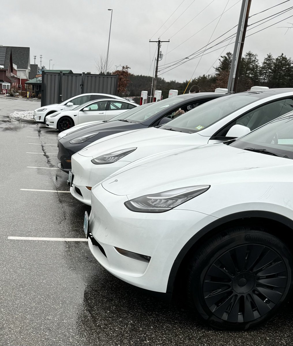 Sawyer Merritt tweet media