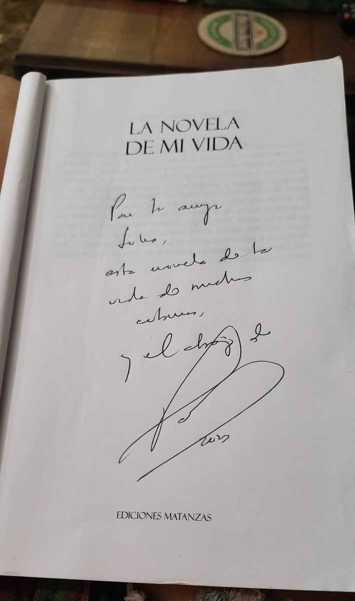 Un tarde maravillosa de tertulia con Padura sobre 'La novela y el cine' y por supuesto firma de libros. 
😱😎🥰📚💥⚘❤

#Padura 
#escritorescubanos 
#novela 
#cine