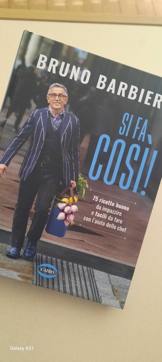 Robertagrassel2's tweet photo. @barbierichef Arrivato oggi Chef 😁 https://t.co/RBIxhmm5Xd