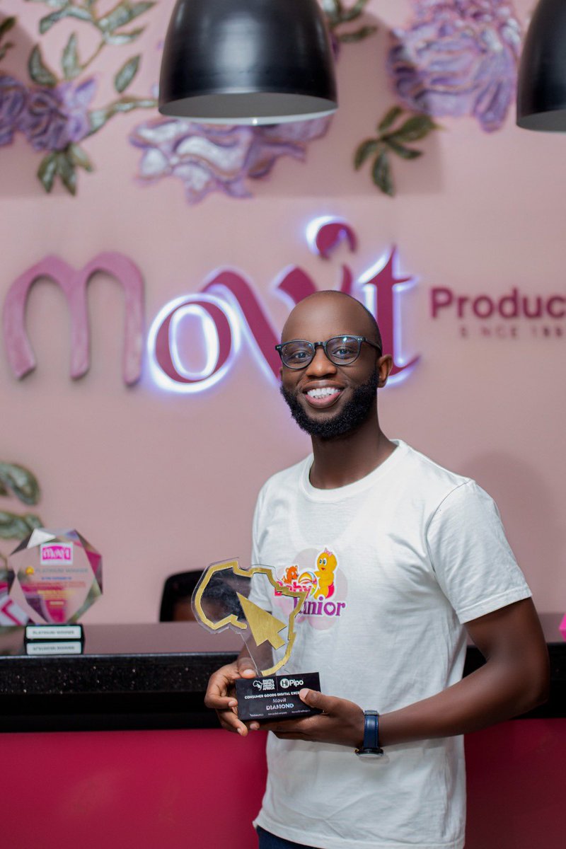 DukeDavid0's tweet photo. As @MovitProductsUg celebrate 26 years , it’s also celebrating being awarded 5 times in one week. Join me celebrate an Ugandan brand that stands for quality and is proud to be Ugandan.
Join us on the 9/12/2023  at kakyeka stadium to celebrate 26 .
#MovitAt26 
#EkiihuroKyoMuziki https://t.co/RAnqRxVUN7