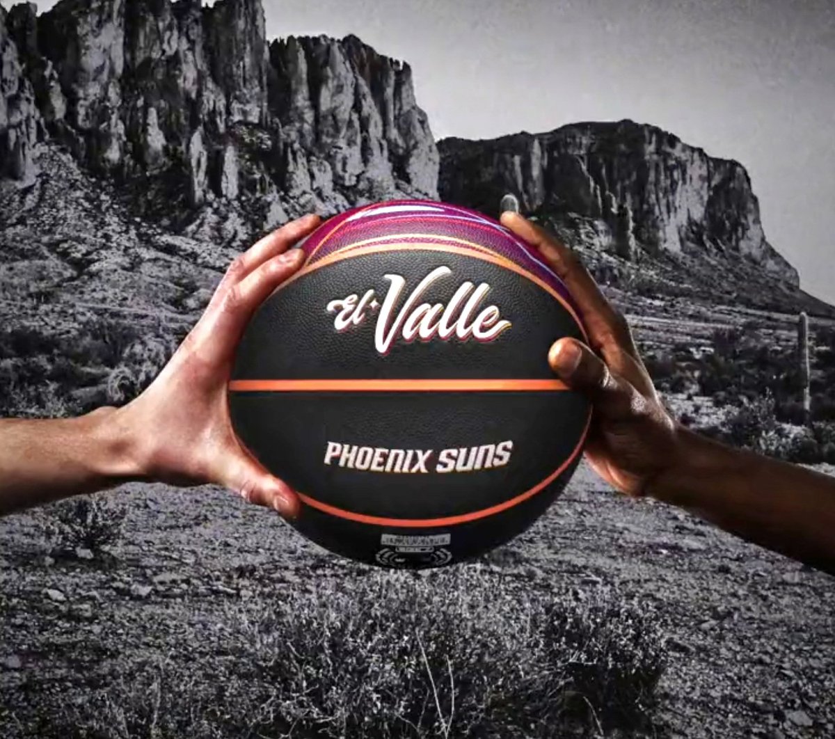 Suns_Armband's tweet image. 🏀 Calling all  Phoenix Suns fans! 🏀

Since 𝕏 payed me $44, 
I decided to doubled it and purchased a El Valle basketball to be given away for one lucky winner!

To enter, simply:

1. ❤️ And 🔁 this post

2. Tag ✌️ friends in the comments below

The winner will be announced on…